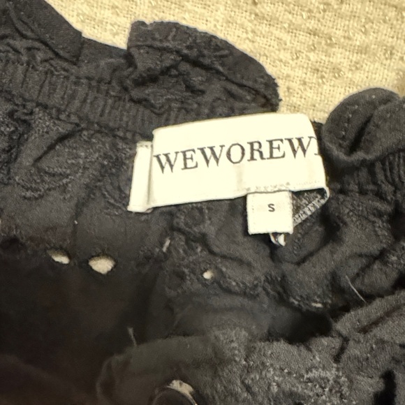 WeWoreWhat Black Ruffled Crop Top - Picture 3 of 3